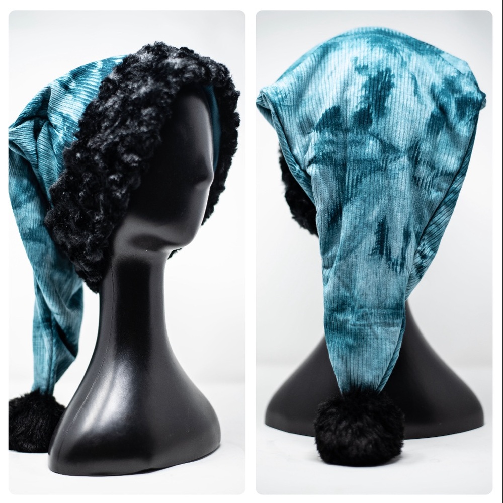 KÖLEKTIV KOUTURE: Calypso Santa Hat